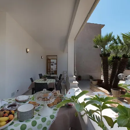 Tra La Montagna E Il Mare 3*